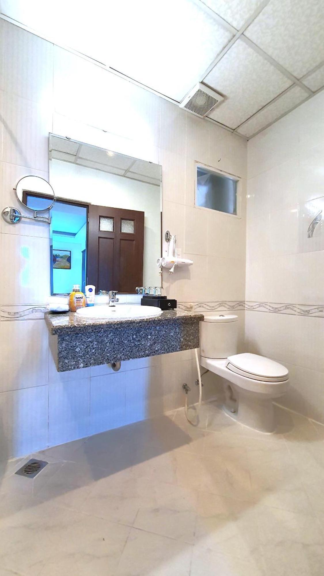 A25 Hotel - 29 Bui Thi Xuan Ho Chi Minh-staden Exteriör bild